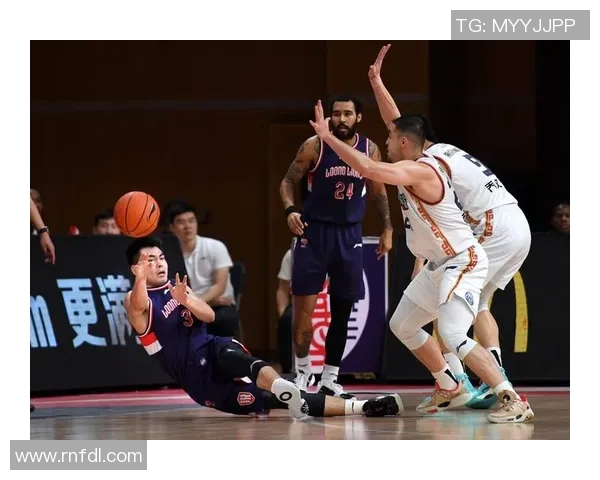 张兆旭的篮球之路：从青涩少年到CBA明星的奋斗历程与心路历程