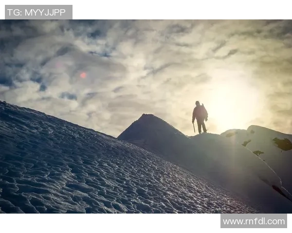 贾诚:在时代洪流中坚定前行的青年力量与梦想追寻